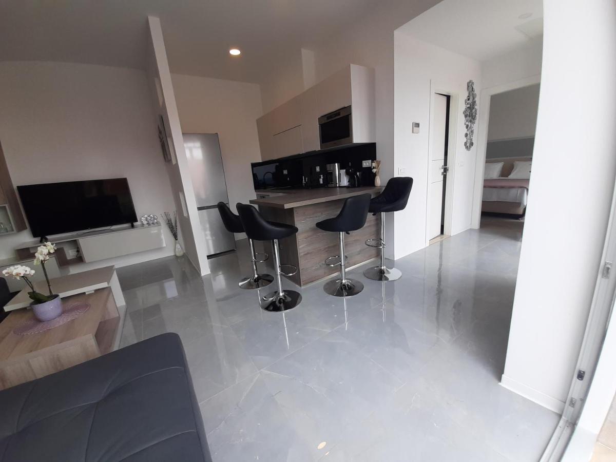 Apartments Marlin Blue Дубровник Екстер'єр фото